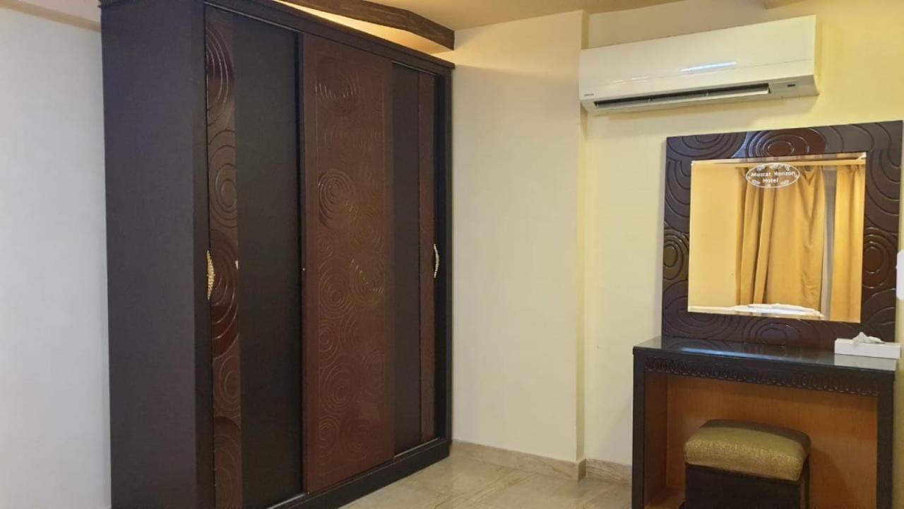 Muscat Horizon Hotel Seeb Bagian luar foto