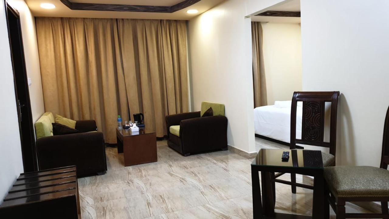 Muscat Horizon Hotel Seeb Bagian luar foto