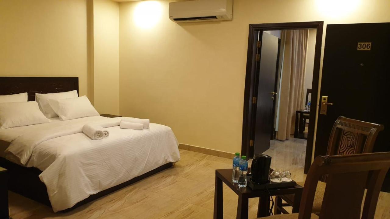 Muscat Horizon Hotel Seeb Bagian luar foto