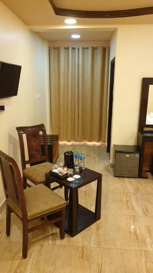 Muscat Horizon Hotel Seeb Bagian luar foto